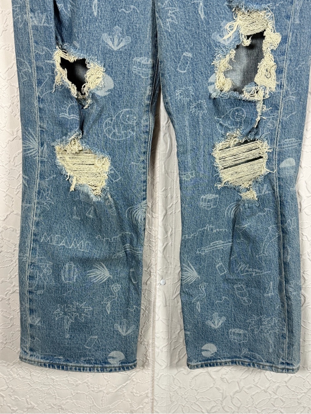 Levi’s Haus Miami Ribcage 72693-0026 Laser Custom Jeans W27 L27 - Picture 5 of 16